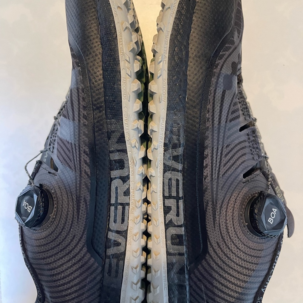 Saucony Switchback ISO 1- so 12.5- rare discontinued style